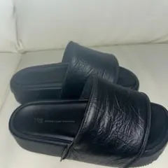 Y-3 ブラック スライドサンダル