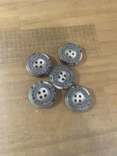 ブランドボタン