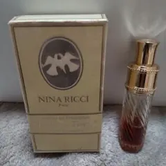 NINA RICCI L'Air du Temps パルファム　残量４割ほどのサムネイル