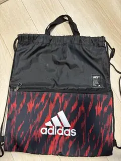 adidas ドローストリングバッグ 黒/赤