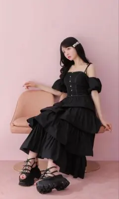 m me eme リボンストラップティアードフリルミニワンピース Tiered frill piping ribbon long onepiece(eme11037) – M me eme