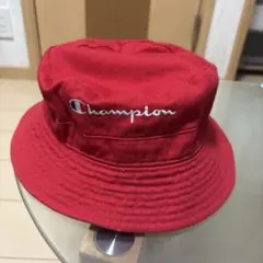 Champion 赤 バケットハット