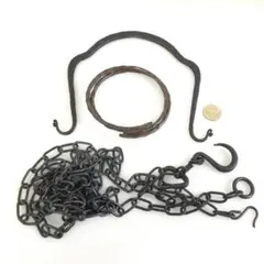 茶道具　田中敏孝作　釣釜道具　釣手　釜釻　釜鎖　一揃　共箱　V　R5786 茶道具 田中敏孝作 釣釜道具 釣手 釜釻 釜鎖 一揃 共