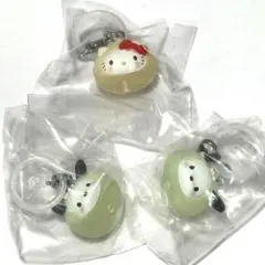 サンリオ　めじるしアクセサリー　なりきりまん　ハローキティ　ポチャッコ