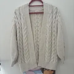 Item thumbnail for item 181103be-3d28-4f50-9498-c27bb0930f13