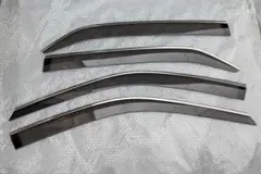 トヨタ クラウン210 マジェスタ メッキモール　ドア バイザーのサムネイル