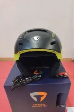 ヘルメット アクセサリー