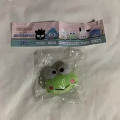 サンリオ はぴだんぶい けろけろけろっぴ つかまりぬいぐるみバッジ ガチャガチャ
