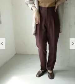 illi　ワンタックスリムテーパードパンツ