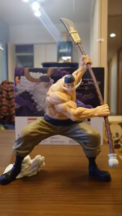 ワンピース Grandista 白ひげ フィギュア