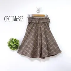 【美品】セシルマクビー【M】フレアスカート ベルト付き　チェック柄　ひざ丈のサムネイル