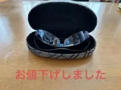 MaxMara レディースサングラス ケース付きのサムネイル