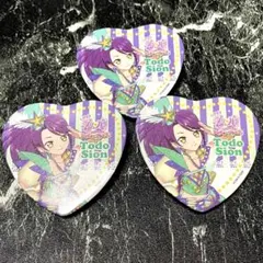 プリパラ 缶バッジ Baby Monster 東堂シオン - メルカリ