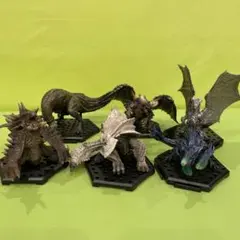 モンスターハンター 12体まとめ売り　フィギュア モンスターハンター フィギュア まとめ売り モンハン 12体 - メルカリ