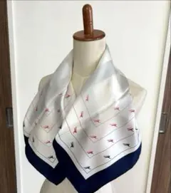 激レア！訳あり大特価！新品　日本製高級シルクスカーフ　カンタス航空