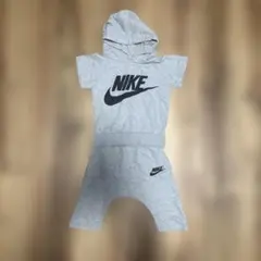 NIKE キッズ フード付き半袖セットアップ グレー
