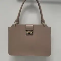 FURLA ピンク Ａ4書類の入るハンドバック