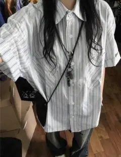 ストライプ柄 半袖シャツ ブルー系のサムネイル
