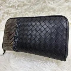 超希少✨ ボッテガヴェネタ イントレチャートパイソン 長財布 ラウンドファスナー