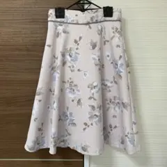 花柄スカート