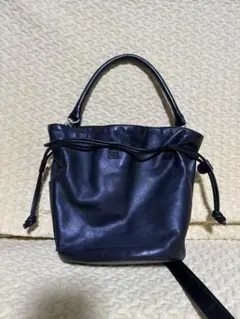 お値下げ　Y's 黒 レザー ショルダーバッグのサムネイル
