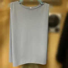 UNIQLO グレー ノースリーブ Tシャツ M