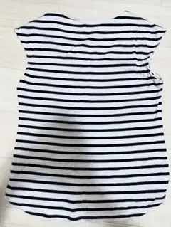 UNTITLED ストライプ Vネック ノースリーブ Tシャツ