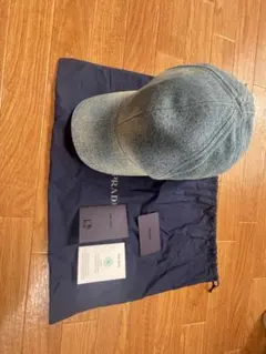PRADA デニム　ベースボールキャップのサムネイル