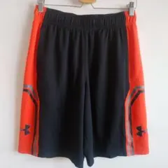 Under Armour ハーフパンツ 黒/オレンジ