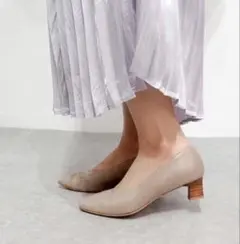 ソフトプレーンパンプス　サヴァサヴァのサムネイル