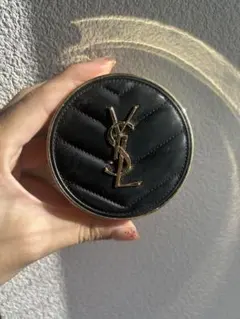 YSL クッションファンデーション 25
