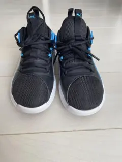 PUMA バスケットボールシューズ 21.5cmのサムネイル