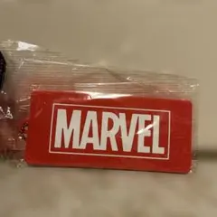MARVEL ラバーダイカットミラー　レッド　新品
