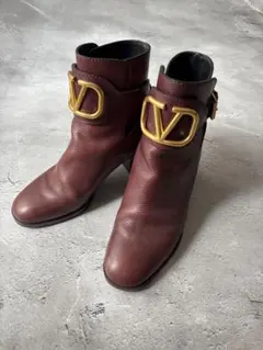 ヴァレンティノ VALENTINO　Vロゴ　ヒールレザーブーツ