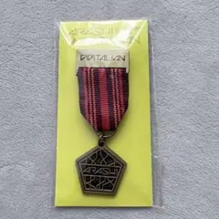 【未開封】嵐 LIVE TOUR 2014 DIGITALIAN メダルブローチ