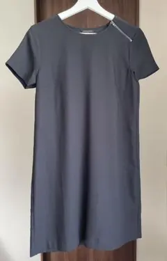 バナナリパブリック　ワンピース　黒