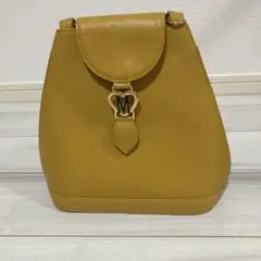 Cheap and Chic by MOSCHINO リュック イエロー - メルカリ