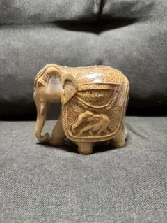木製 象の彫刻 天然木 インド産 2体セット
