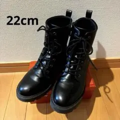 【状態良好】22cm GUキッズ レースアップブーツ ブラック