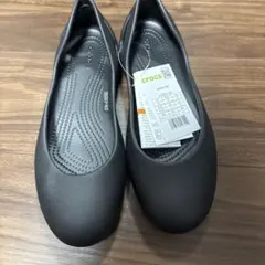 crocs カディ フラットパンプス ブラック W9 25.0cmのサムネイル