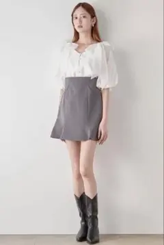 snidel ヘムフレアスカショーパン グレー 1