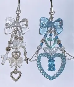 ビーズキーホルダー ビーズストラップ y2kコレクトブック チャームクリアブルー