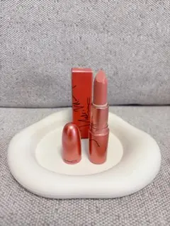 【新品未使用】MAC ニッキーミナージュ　コラボ　リップのサムネイル