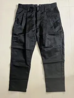 ノーアイディー　NO ID ブラック サルエルパンツ 新品タグ付き NO ID.（ノーアイディー） カーゴパンツ 「NO ID.」Multi Pocket