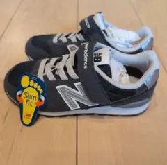 新品未使用 New Balance 996キッズスニーカー18.5cm