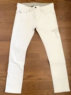 DIESEL THAVAR ホワイト デニム　スキニーパンツ 32サイズ