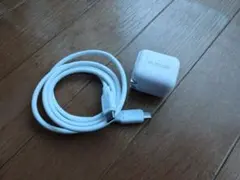エレコム 充電器とケーブル