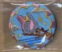 ダンボ　バンダイDisney Characters 刺繍缶バッジ
