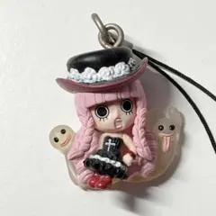 ワンピース　ONE PIECE ペローナ ストラップ　キーホルダー
