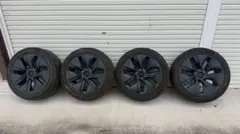 テスラModel Y 純正19インチアルミ+タイヤ225/45R19☆5月新車卸 - メルカリ